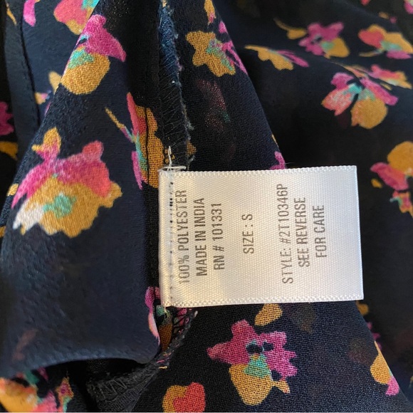 Top - Picture 7 of 7